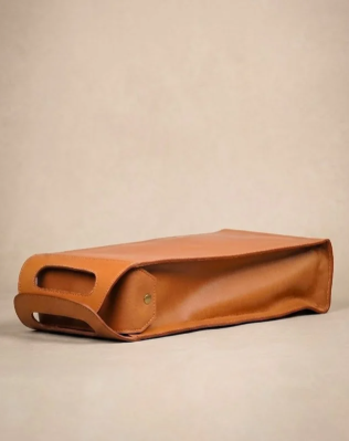 Tan Leather Slim Organizer